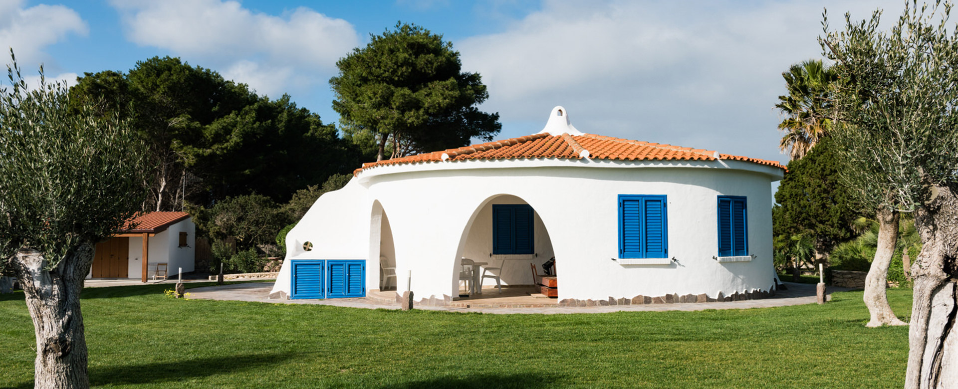 Isola dei Fenici Immobiliare e case vacanza